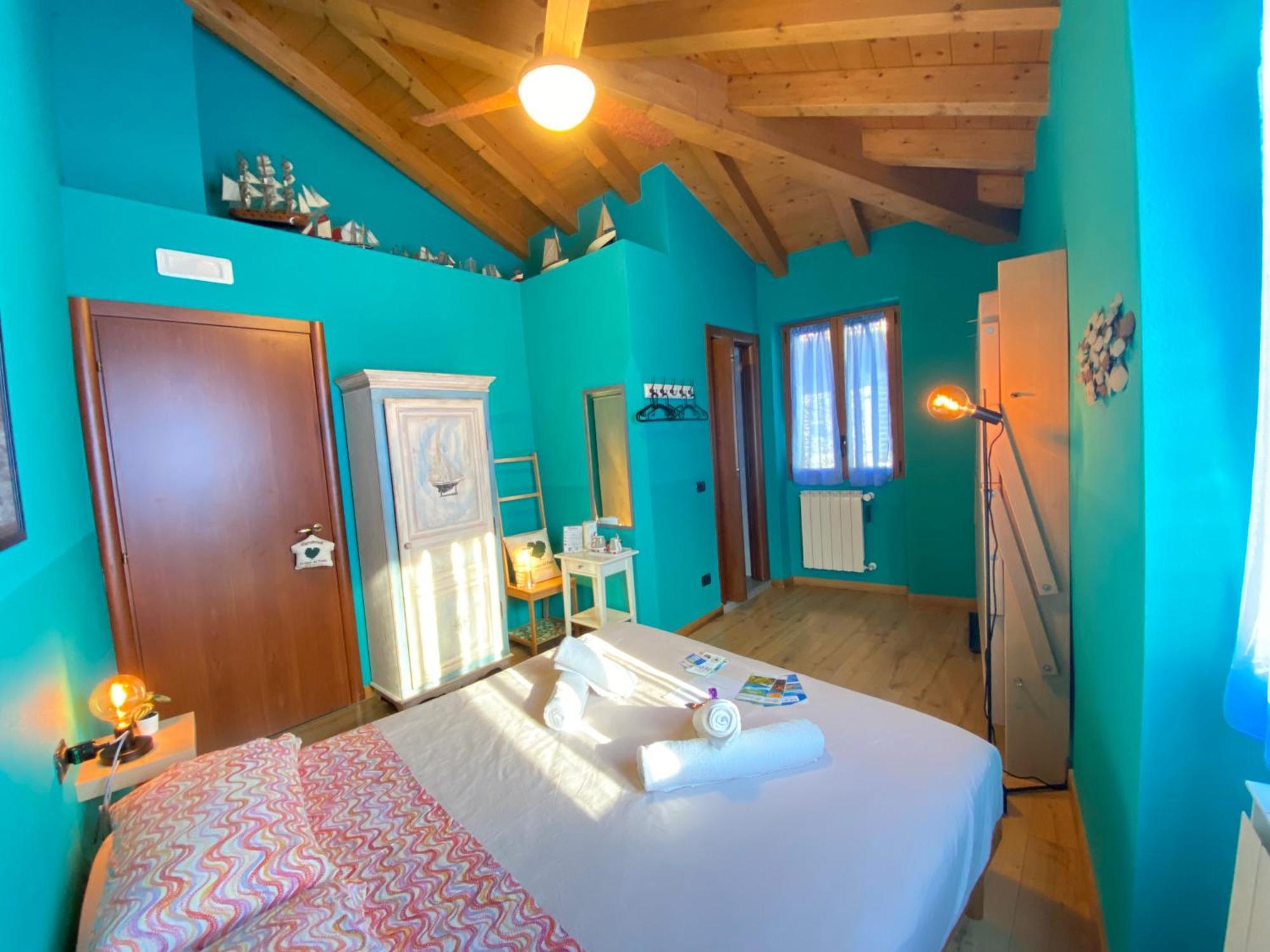 La Casa Del Poeta Bed and Breakfast Dervio Exterior foto