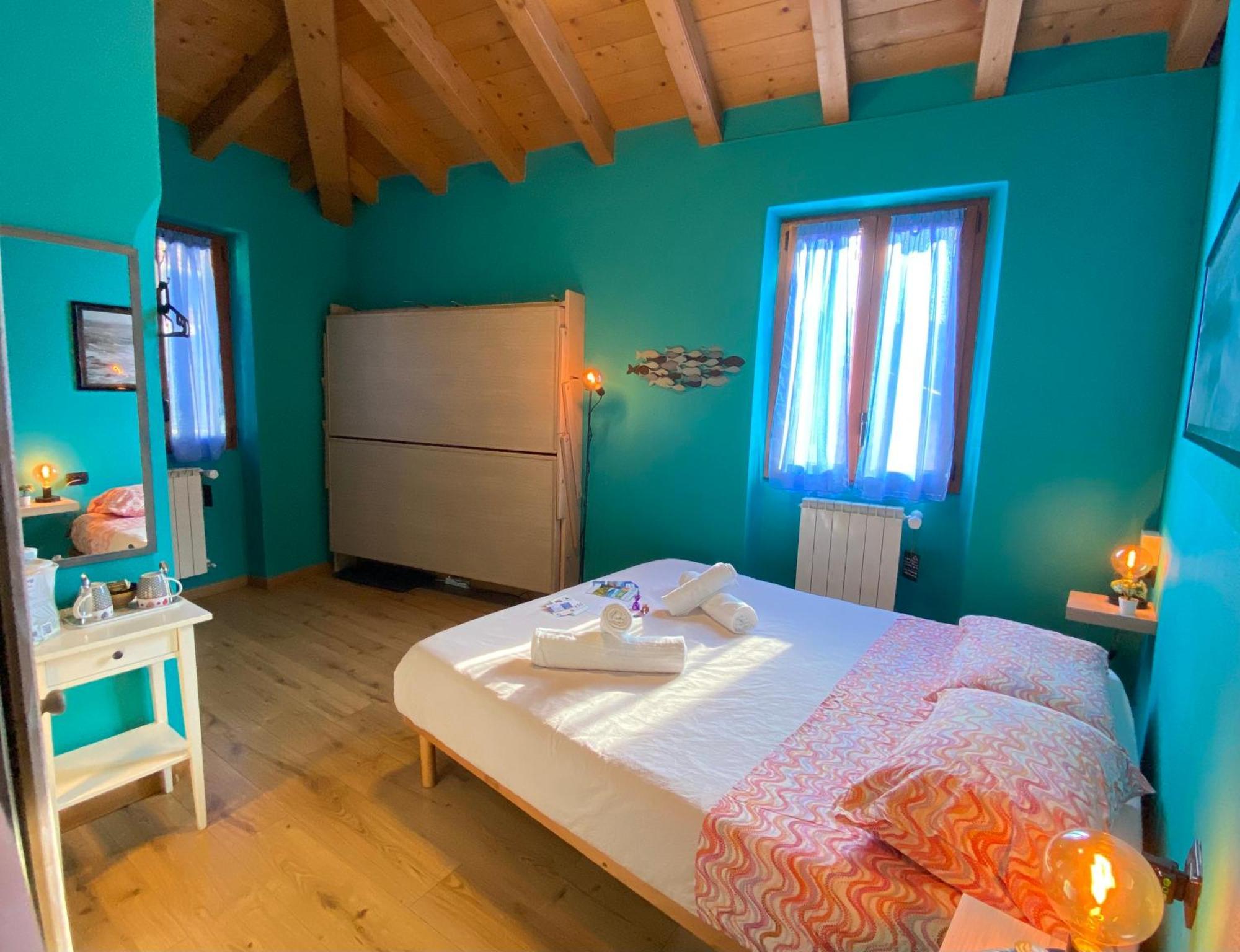 La Casa Del Poeta Bed and Breakfast Dervio Exterior foto